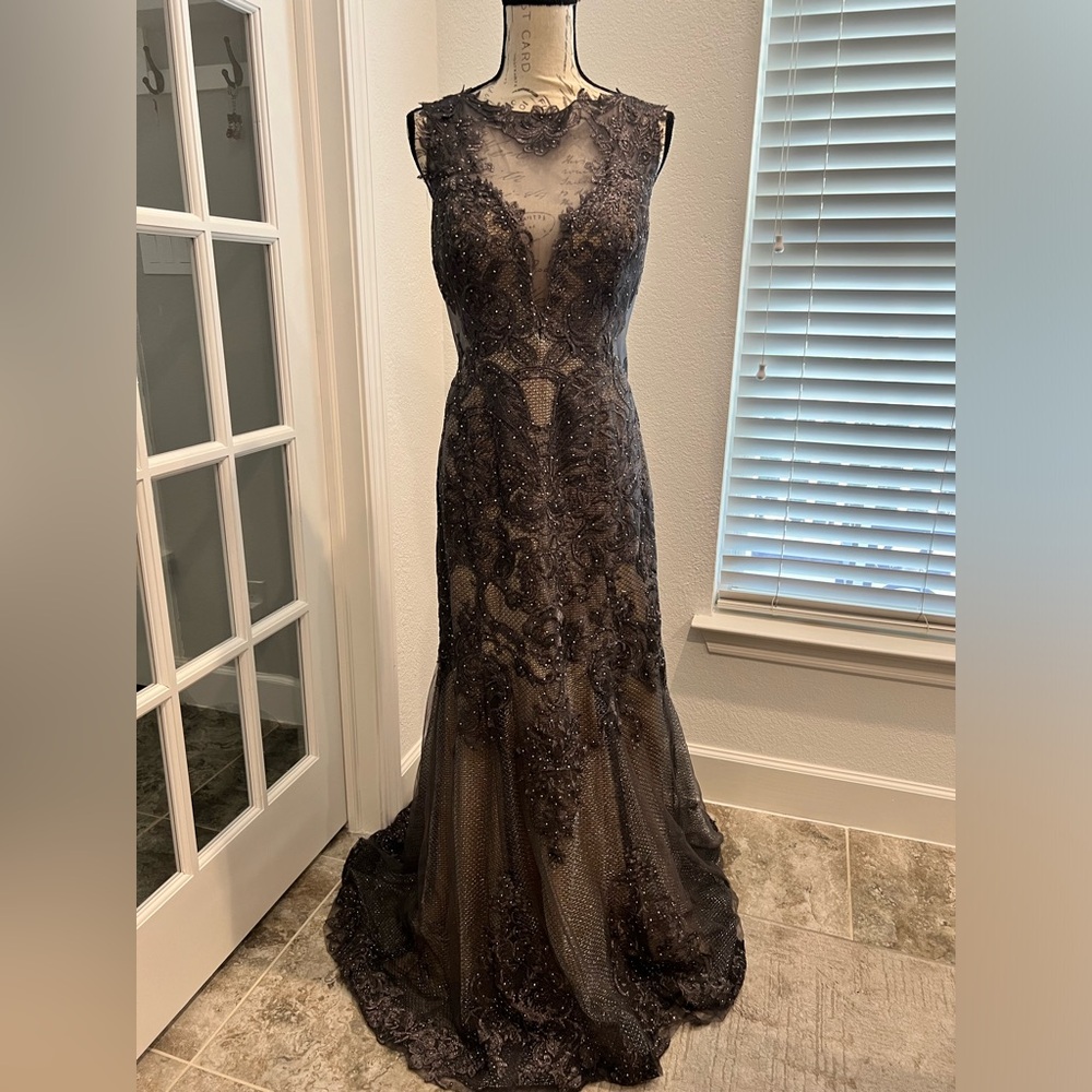 Source Unknown Black Lace Beaded Wedding Gown